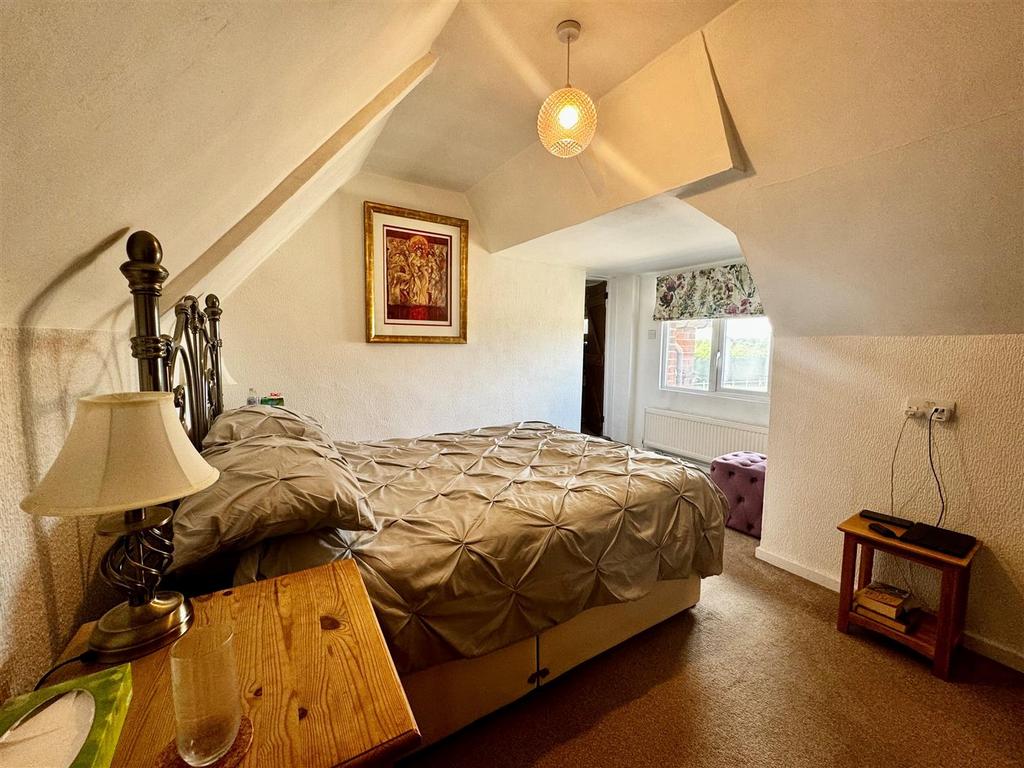 Bedroom.jpg