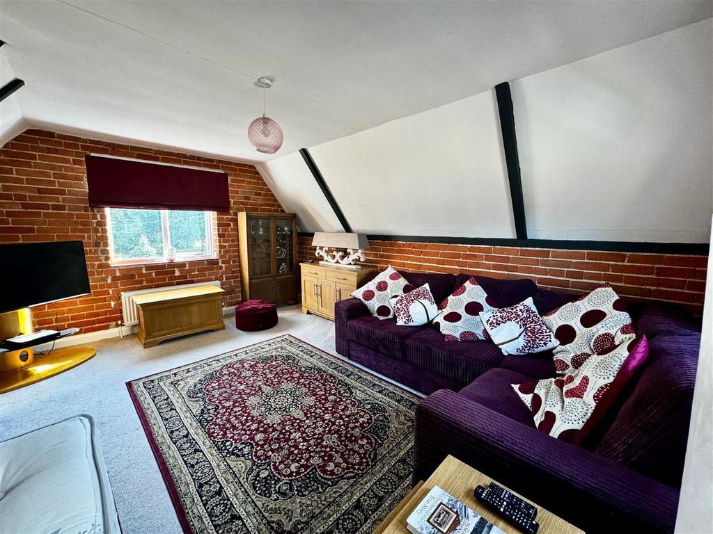 Living Room.jpg