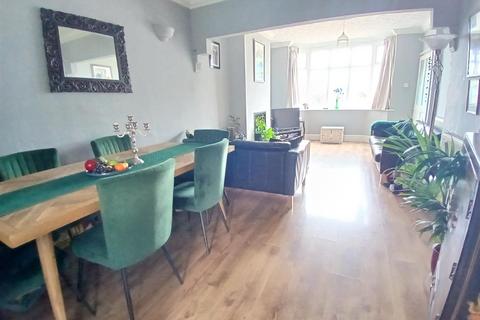 undefined, Nuneaton Road, Bulkington