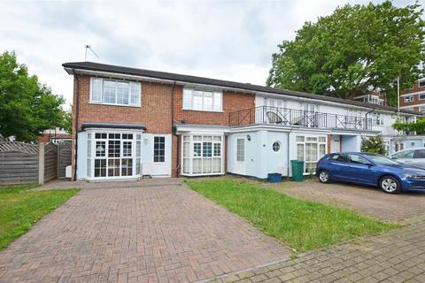 6 bedroom end of terrace house for sale, River Reach, Teddington