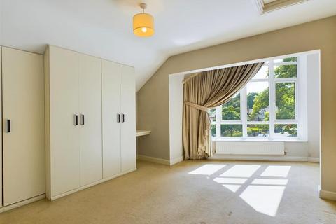 3 bedroom apartment for sale, Brown Edge Road, Buxton