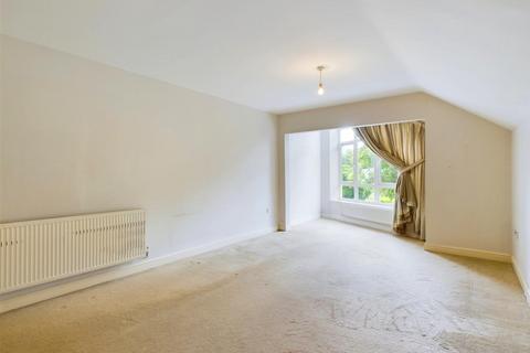 3 bedroom apartment for sale, Brown Edge Road, Buxton