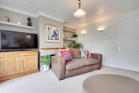 4 bedroom detached house for sale, Goldsmith Road, Worthing