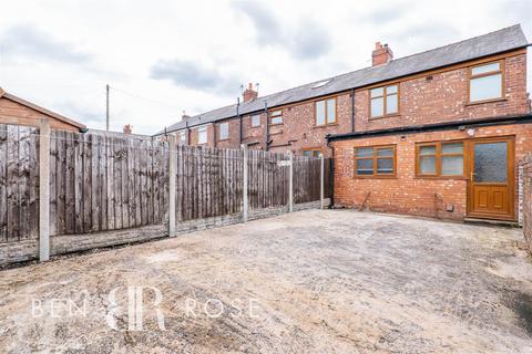 3 bedroom end of terrace house for sale, Derby Street, Leyland