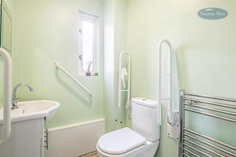 57 Fairbarn Drive, Sheffield, S6 5QH