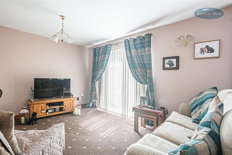 57 Fairbarn Drive, Sheffield, S6 5QH
