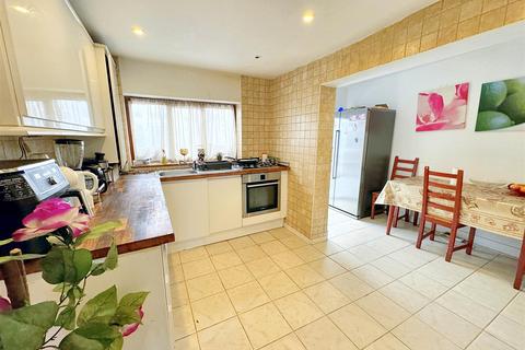 16a Tower Hamlets Road, London, E7 9BZ
