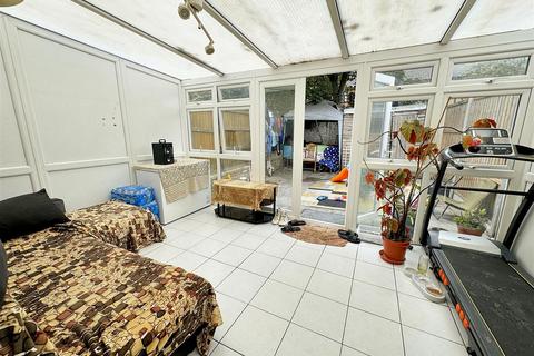 16a Tower Hamlets Road, London, E7 9BZ