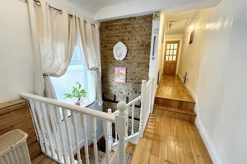 16a Tower Hamlets Road, London, E7 9BZ