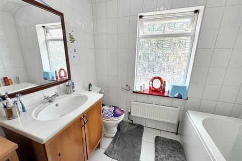 16a Tower Hamlets Road, London, E7 9BZ