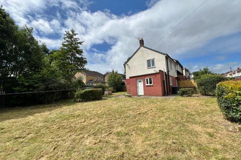 3 bedroom semi-detached house to rent, Highfield Gardens, Howden Le Wear