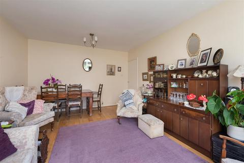 2 bedroom apartment for sale, Tankerton Road, Tankerton, Whitstable