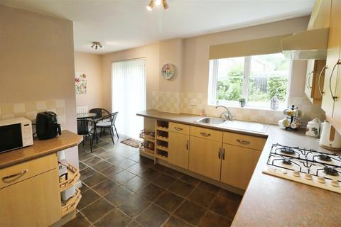 3 bedroom detached house for sale, Millmoor Road, Wombwell, Barnsley