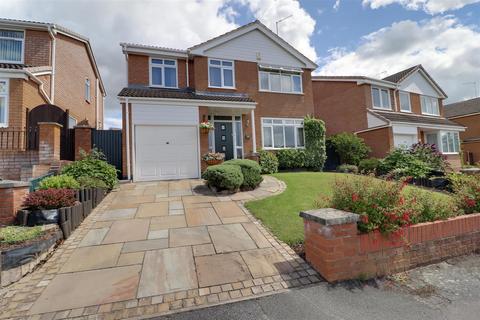 4 bedroom detached house for sale, Rimsdale Close, Crewe