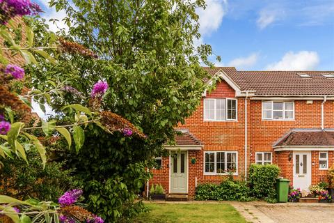 24 Manor Crescent, Epsom, KT19 7EF