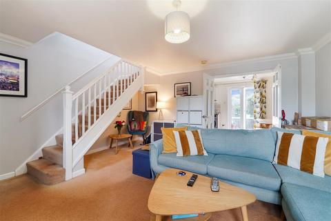 24 Manor Crescent, Epsom, KT19 7EF