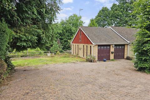 3 bedroom detached bungalow for sale, Kinlet Road, Far Forest