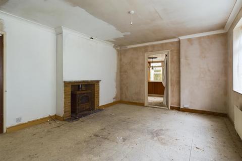 Cedoka Kinlet Road, Far Forest, Kidderminster, DY14 9UA