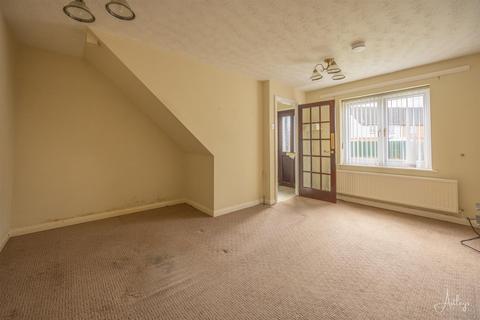 23 Clos Cilsaig, Dafen, Llanelli, SA14 8QY