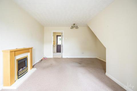 23 Clos Cilsaig, Dafen, Llanelli, SA14 8QY