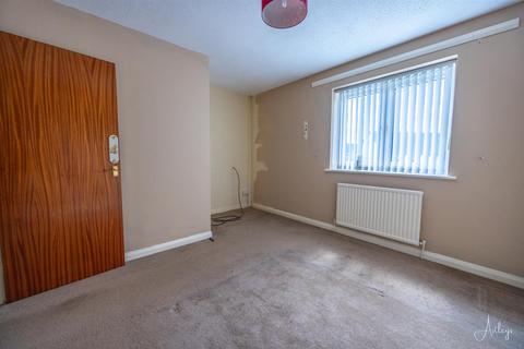 23 Clos Cilsaig, Dafen, Llanelli, SA14 8QY