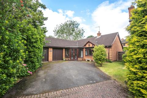 3 bedroom detached bungalow for sale, Heritage Court, Lichfield