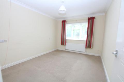 2 bedroom flat for sale, King Richard Court, East Hunsbury