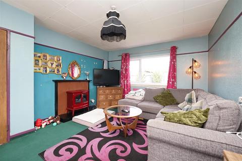 24 Head Meadow, Barrow-in-furness, LA13 9HR