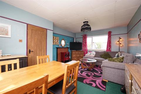 24 Head Meadow, Barrow-in-furness, LA13 9HR