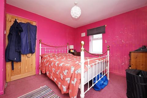 24 Head Meadow, Barrow-in-furness, LA13 9HR