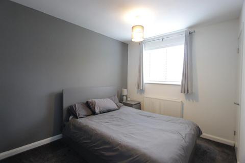 6 Overcroft Rise, Sheffield, S17 4AX