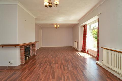 3 bedroom detached bungalow for sale, Farmstead Rise, Haxby, York