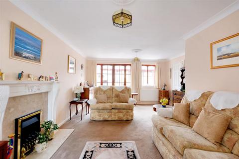 286 Perry Road, Nottingham, NG5 1GS