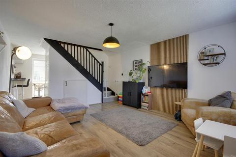 45 Augustus Drive, Brough, HU15 1DH