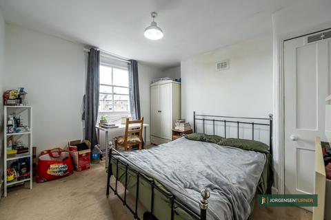 2 bedroom flat for sale, Saltram Crescent, Maida Vale, W9