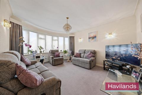 4 bedroom semi-detached house for sale, The Vale, London