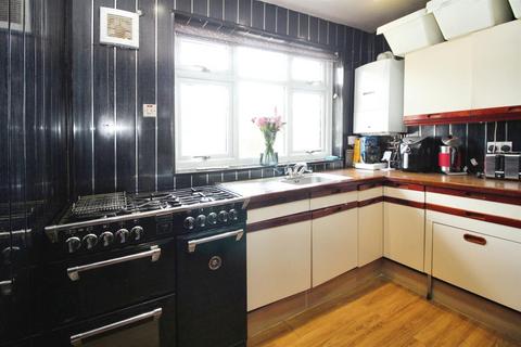 20 Clara Road, Bradford, BD2 1QE