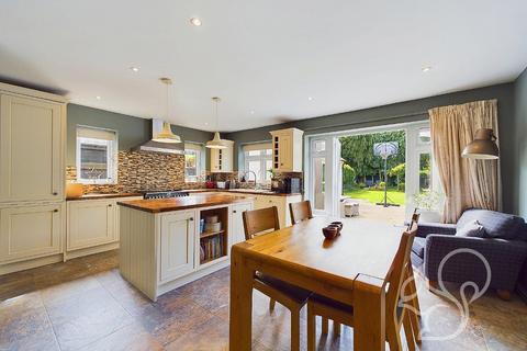 26 Drury Road, Colchester, CO2 7UX