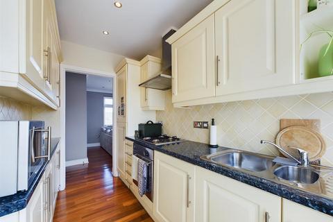 2 bedroom apartment for sale, Hotspur Street, Tynemouth