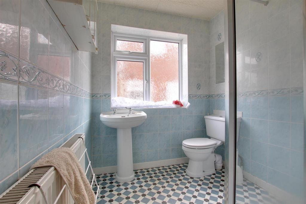 Bathroom/ wc