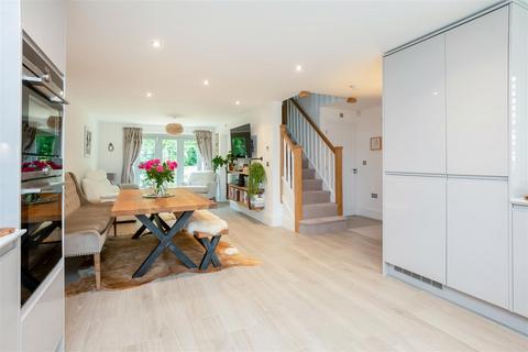 4 bedroom detached house for sale, New Barrels Pitch, Chipping Campden