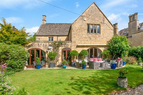 4 bedroom detached house for sale, Church Lane, Mickleton