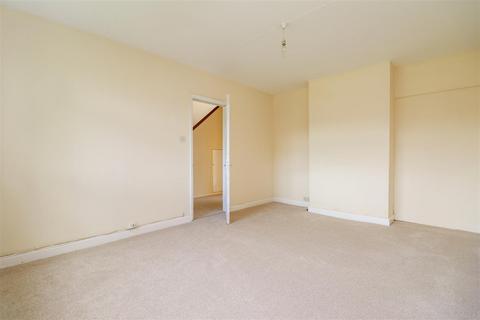 3 bedroom detached house for sale, Chesworth Lane, Horsham