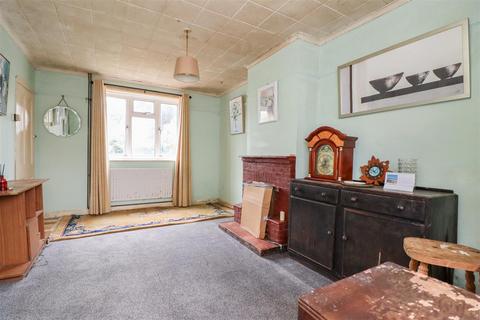 3 bedroom terraced house for sale, Millthorpe Road, Horsham