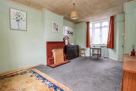 3 bedroom terraced house for sale, Millthorpe Road, Horsham