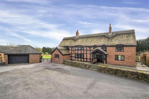 4 bedroom detached house for sale, Knighton, Stafford