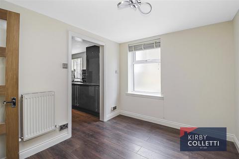 1 bedroom flat for sale, Old Highway, Hoddesdon