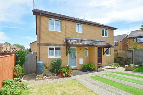 3 bedroom semi-detached house for sale, IDEAL FAMILY HOME * SANDOWN