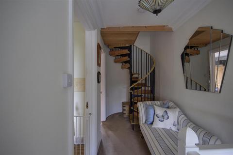 3 bedroom terraced house for sale, Hastings Road, Tunbridge Wells TN2