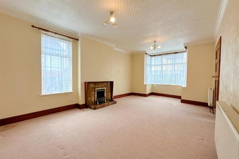 3 bedroom end of terrace house for sale, Devana Road, Leicester LE2